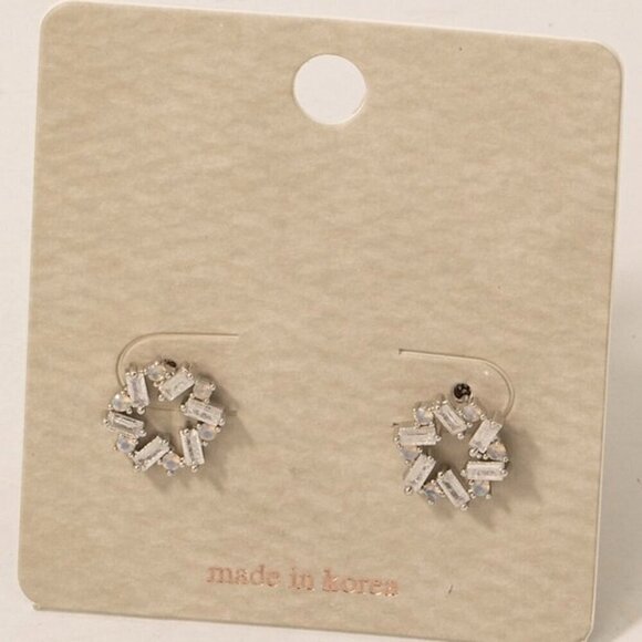 KAIA SILVER RHINESTONE CIRCLE STUD EARRINGS - Picture 1 of 1